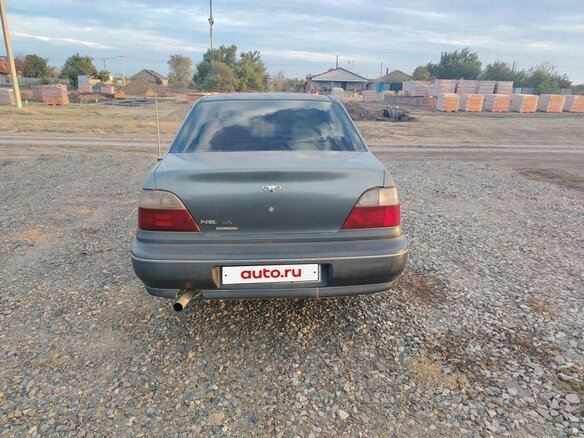 1998 Daewoo Nexia I, серый