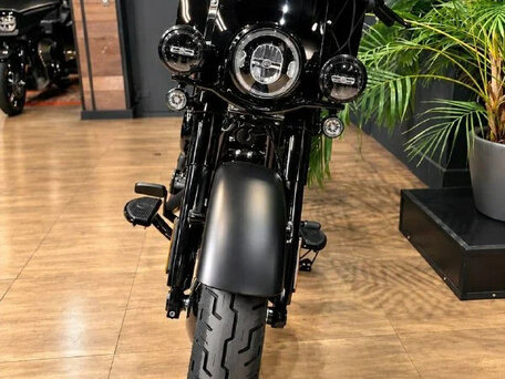 2026 Harley-Davidson Heritage Classic, чёрный, 3250000 рублей, вид 3