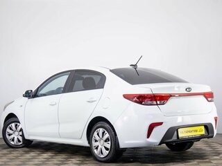 2019 Kia Rio IV, белый, 1299000 рублей, вид 4