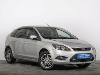 2011 Ford Focus II Рестайлинг, серебристый, 779000 рублей, вид 1