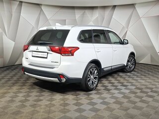 2018 Mitsubishi Outlander III Рестайлинг 2, белый, 2219000 рублей, вид 2