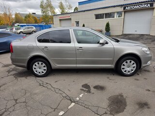 2012 Skoda Octavia II (A5) Рестайлинг, бежевый, 900000 рублей, вид 4