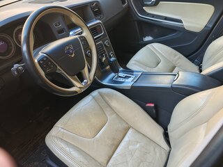 2012 Volvo S60 II, чёрный, 1000000 рублей, вид 2
