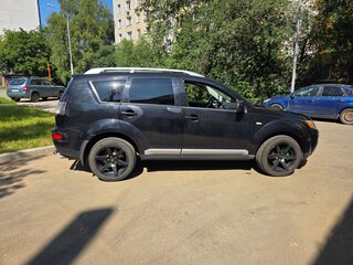 2007 Mitsubishi Outlander II, чёрный, 1050000 рублей, вид 4