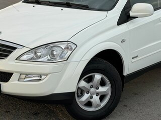 2013 SsangYong Kyron 6-speed I Рестайлинг, белый, 985000 рублей, вид 2