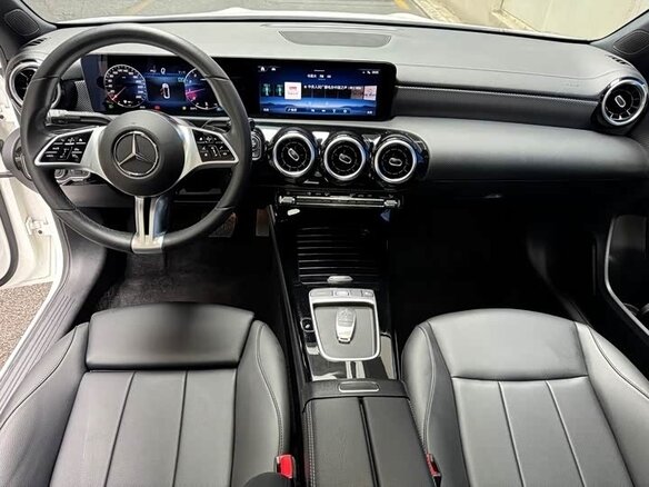 2023 Mercedes-Benz A-Класс 180 Long IV (W177) Рестайлинг, белый - вид 9
