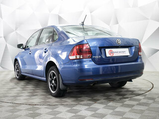 2018 Volkswagen Polo V Рестайлинг, синий, 1321000 рублей, вид 3