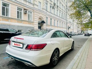 2014 Mercedes-Benz E-Класс 250 IV (W212, S212, C207) Рестайлинг, белый, 2500000 рублей, вид 5