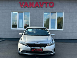 2017 Kia Cerato III Рестайлинг (Classic), серебристый, 1260000 рублей, вид 2