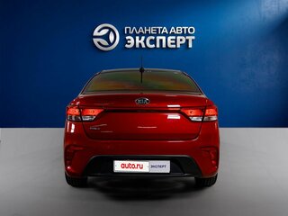 2017 Kia Rio IV, красный, 1220000 рублей, вид 5