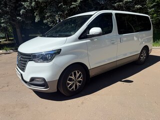 2019 Hyundai H-1 II Рестайлинг 2, белый, 2750000 рублей, вид 1
