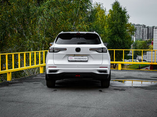 2024 Changan UNI-S I, белый, 2249999 рублей, вид 5