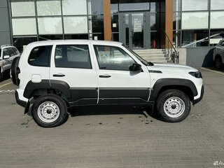 2026 Lada (ВАЗ) Niva Travel I Рестайлинг, белый, 1414000 рублей, вид 4