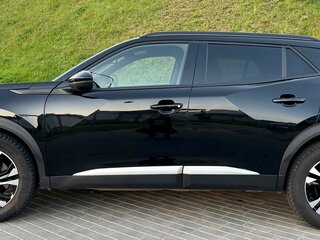 2023 Peugeot 2008 II, чёрный, 1980000 рублей, вид 4
