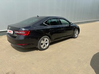 2016 Skoda Superb III, чёрный, 1950000 рублей, вид 4