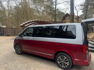 2020 Volkswagen Multivan T6 Рестайлинг, красный, 4990000 рублей, вид 3