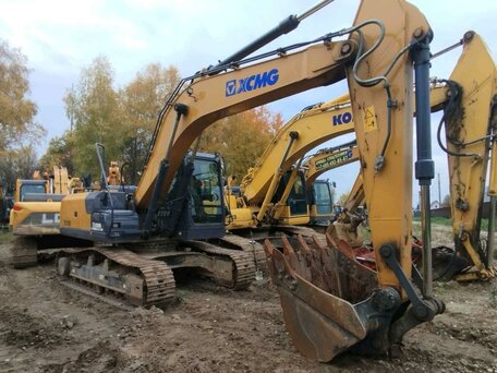 2023 XCMG XE180DN, жёлтый, 6788250 рублей, вид 2
