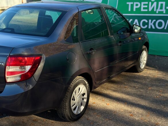 2016 Lada (ВАЗ) Granta I, серый, 475000 рублей - вид 6