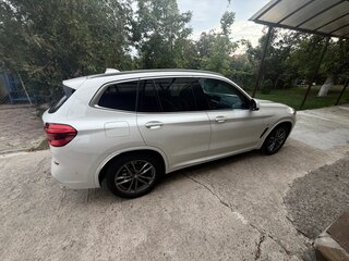 2021 BMW X3 28i xDrive III (G01), белый, 5450000 рублей, вид 4