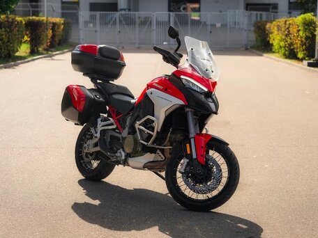 2021 Ducati Multistrada V4, красный, 1290000 рублей, вид 1