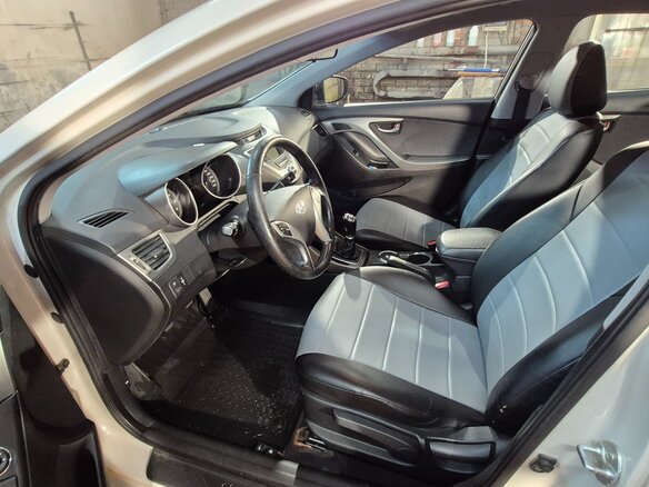 2012 Hyundai Elantra V (MD), серый, 830000 рублей - вид 2