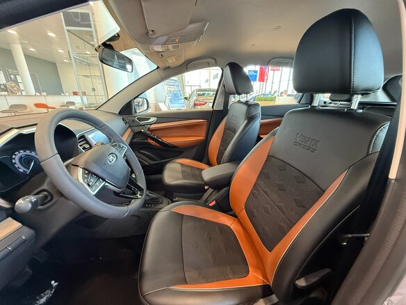 2026 Lada (ВАЗ) Vesta SW Cross I Рестайлинг (NG), серый, 2128000 рублей - вид 6