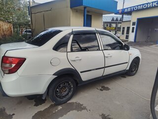 2012 Lada (ВАЗ) Granta I, белый, 240000 рублей, вид 2
