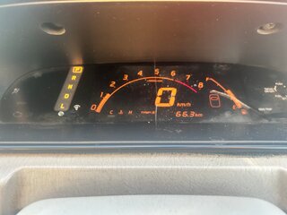 2002 Nissan Liberty, серебристый, 210000 рублей, вид 3