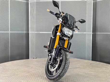 2014 Yamaha MT-09 (FZ-09), фиолетовый, 599000 рублей, вид 3