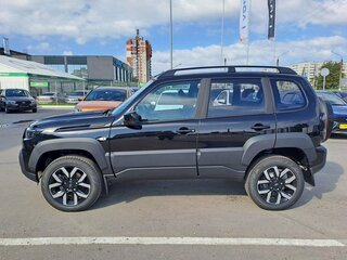 2026 Lada (ВАЗ) Niva Travel I Рестайлинг, чёрный, 1807900 рублей, вид 2
