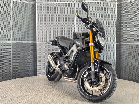 2014 Yamaha MT-09 (FZ-09), фиолетовый, 599000 рублей, вид 2