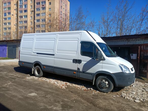 2011 Iveco Daily, белый, 1300000 рублей - вид 5