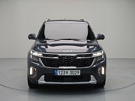 2022 Kia Seltos I Рестайлинг, серый, 2250000 рублей, вид 2