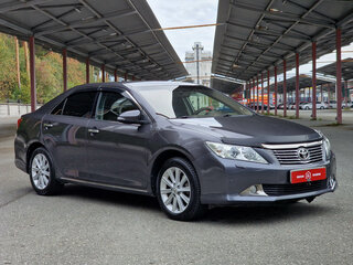 2013 Toyota Camry VII (XV50), серый, 1644900 рублей, вид 2