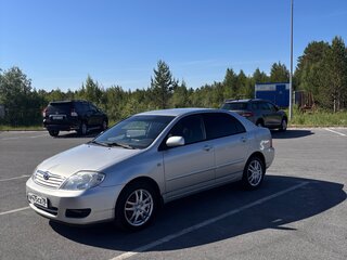 2005 Toyota Corolla IX (E120, E130) Рестайлинг, серебристый, 690000 рублей, вид 4