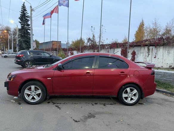 2008 Mitsubishi Lancer X, красный, 780000 рублей - вид 4