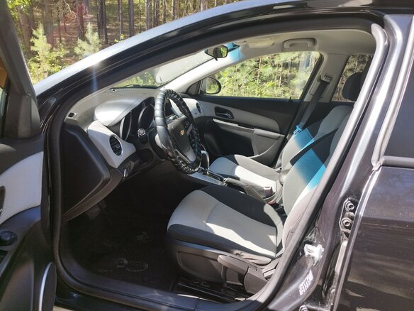2012 Chevrolet Cruze I, чёрный, 850000 рублей - вид 12