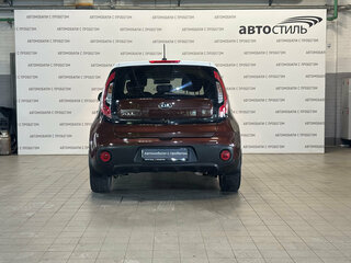 2018 Kia Soul II Рестайлинг, коричневый, 1549000 рублей, вид 4