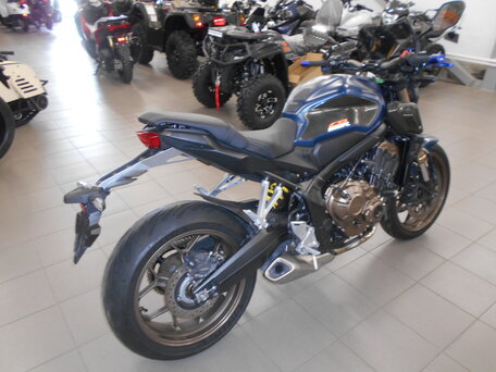 2021 Honda CB 650R, синий, 750000 рублей, вид 3