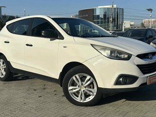2014 Hyundai ix35 I Рестайлинг, белый, 1300000 рублей, вид 2