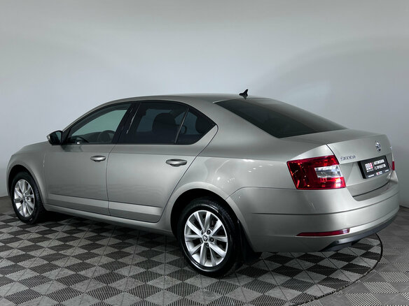 2017 Skoda Octavia III (A7) Рестайлинг, бежевый - вид 5