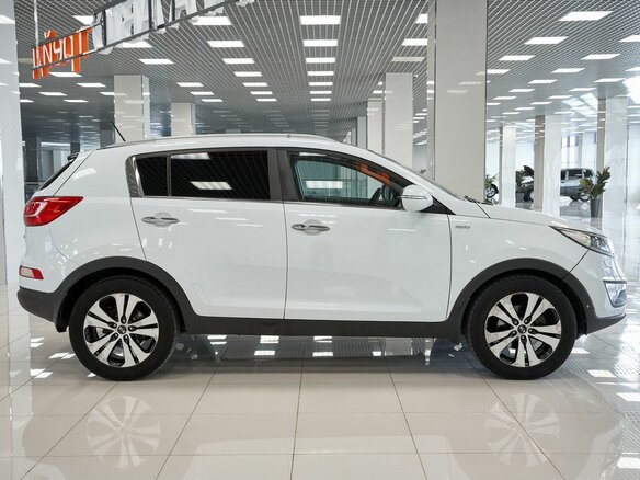 2011 Kia Sportage III, белый - вид 4