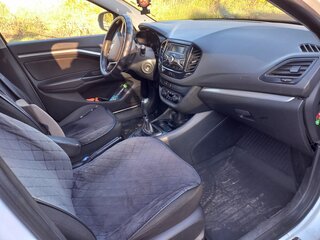 2017 Lada (ВАЗ) Vesta I, белый, 600000 рублей, вид 2