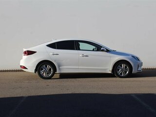 2019 Hyundai Elantra VI (AD) Рестайлинг, белый, 1280000 рублей, вид 4