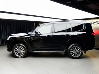 2026 Toyota Land Cruiser 300 Series, чёрный, 27900000 рублей, вид 3