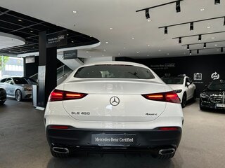 2026 Mercedes-Benz GLE Coupe 450 II (C167) Рестайлинг, белый, 12557700 рублей, вид 4