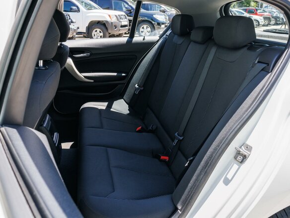 2015 BMW 1 серии 118i II (F20/F21) Рестайлинг, белый - вид 8