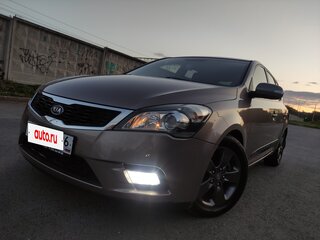 2011 Kia Ceed I Рестайлинг, бежевый, 850000 рублей, вид 3
