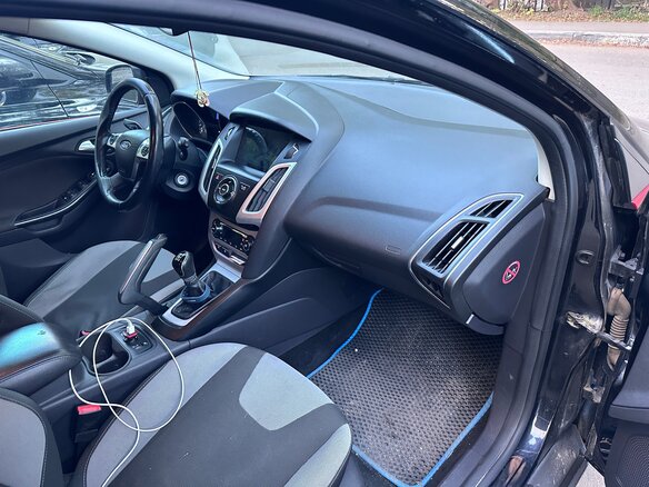 2012 Ford Focus III, чёрный, 950000 рублей - вид 5