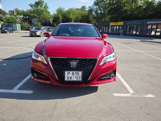 2018 Toyota Crown XV (S220), красный, 3050000 рублей, вид 2